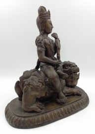 Bronzen beeld van Durga