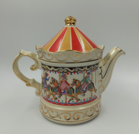 Sadler theepot - Edwardian entertainments circus