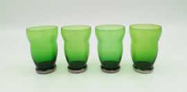 4 groene glazen met Gero onderkant