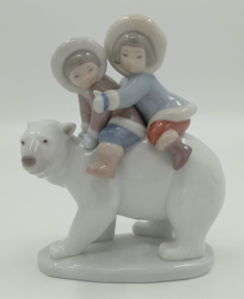 Lladro Inuit riders #5353