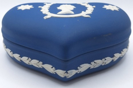 Hartvormig Wedgwood doosje jubileum Elizabeth