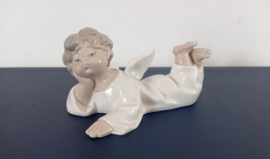 Lladro liggende engel