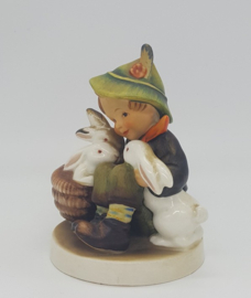 Hummel beeldje 'Hasenvater / Playmates'