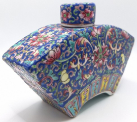 Waaiervormige Qianlong theebus