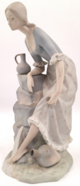 Lladro Nao - Meisje bij fontein