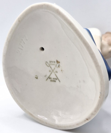 Duits beeldje van moeder en zoon