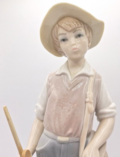 Lladro Fisher Boy #4809