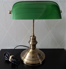 Groene notarislamp