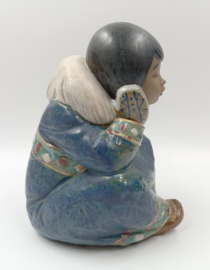 Ladro peizend Inuit meisje #2158