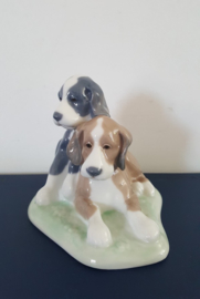 Lladro Nao beeldje van 2 pups