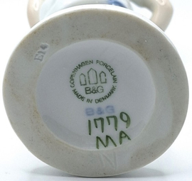 Bing & Grondahl - Meisje met kat