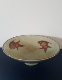 Celadon kom met koi
