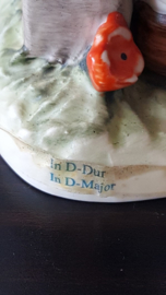 Hummel beeldje 'In D-Dur' / 'In D-Major'