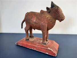 Houten Nandi stier