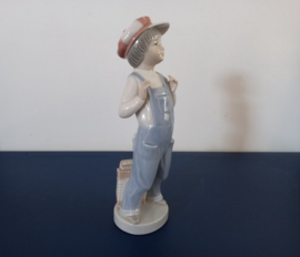 Lladro jongetje met accordeon