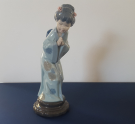 Lladro, Japonesita Sayonara