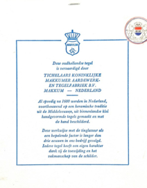 Makkum tegeltje L.D.R. in houten lijst