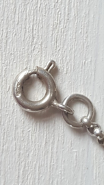 Zilveren ketting met klavertje vier hanger