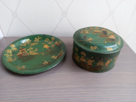 Metalen ronde koektrommel met chinoiseriedecor