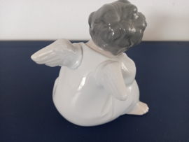 Lladro zittende engel