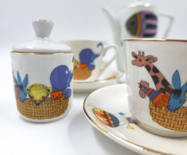 Vintage kinderservies