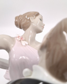 Lladro, Elegante Foxtrot #8638
