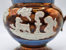Lustreware schenkkan met floraar decor