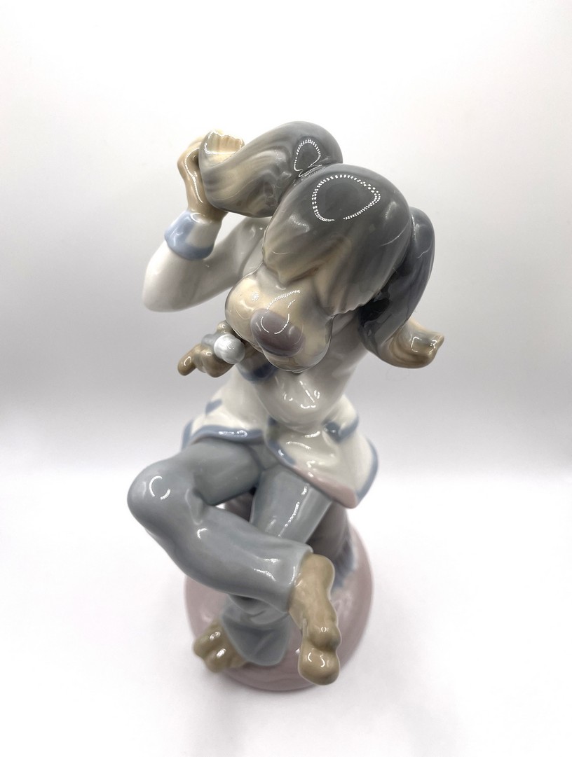 Lladro zingende hond #1155