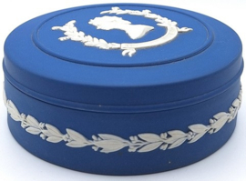 Wedgwood doosje zilveren jubileum Elizabeth