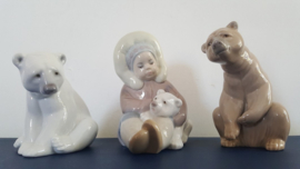 3 Lladro beeldjes, inuit met beren