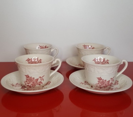 4 kop en schotels van Staffordshire