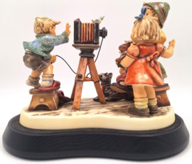 Hummel beeld 'Der Meisterfotograf / Picture perfect'