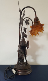 Lamp met paard en decor van bloemen