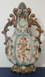 Duitse majolica vaas