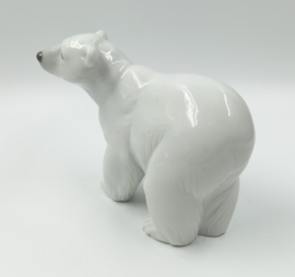 Lladro attentive polar bear #1207