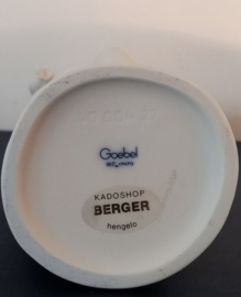 Goebel - Madonna met kind nummer 40 004 27