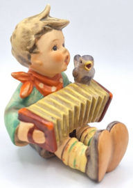 Hummel beeldje 'Let's sing Heini'