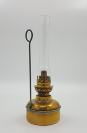 19e eeuwse petroleumlamp