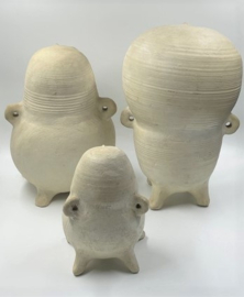 3 aardewerk zoutpotten