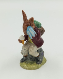 Royal Doulton - Billie Bunnykins Cooling off