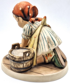 Hummel beeld 'Big house cleaning' (groot)