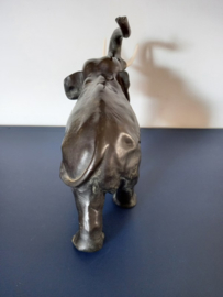 Grote gebronsde olifant