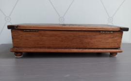 Zwitsers muziekdoosje door Thorens