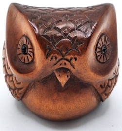 Netsuke van een uil
