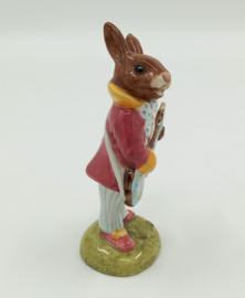 Royal Doulton - Mr. Bunny beat Strumming