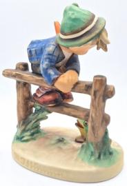 Hummel 'Retreat to safety' 201/1 (groot)