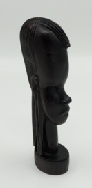 Afrikaans handgesneden beeld van vrouw