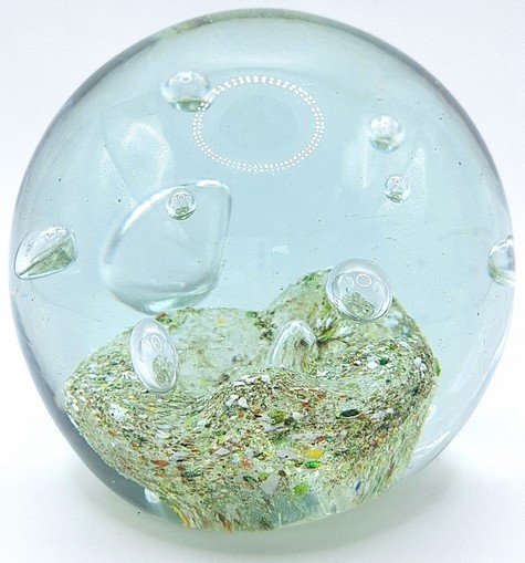 Presse-papier met groene kern