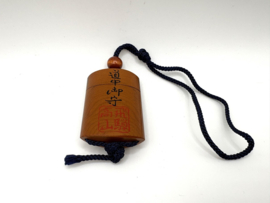 Japanse inro met dobbelstenen