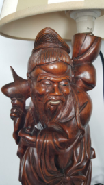 Houten lamp van Chinese wijsgeer